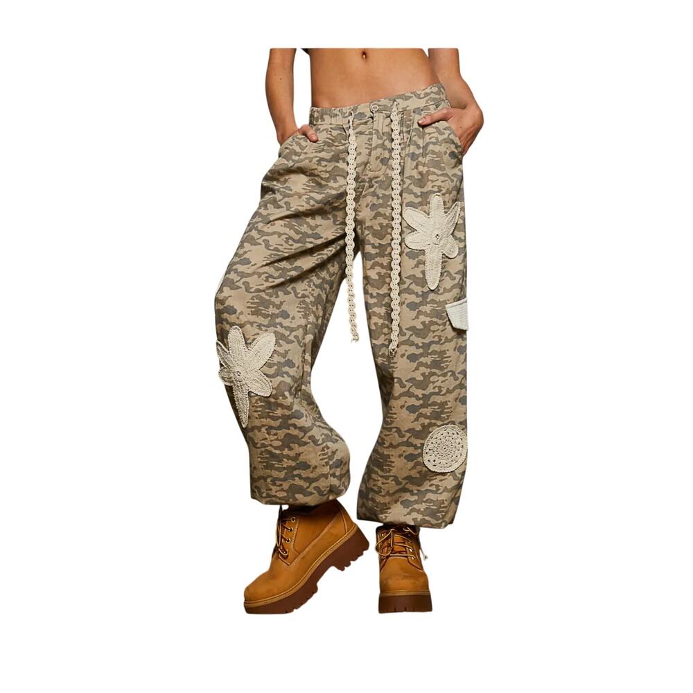 POL Pleated Tie-Bottom Camo Joggers Small